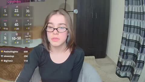 Snapshot of shelyymoon chatting on March 11, 12:11 am ShelyMoon online show from March 11, 12:11 am