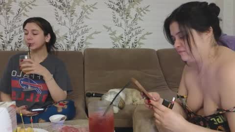 Snapshot of sherbru chatting on April 3, 4:49 pm Sher online show from April 3, 4:49 pm