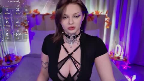 sherri_martinez online show from October 15, 6:19 pm