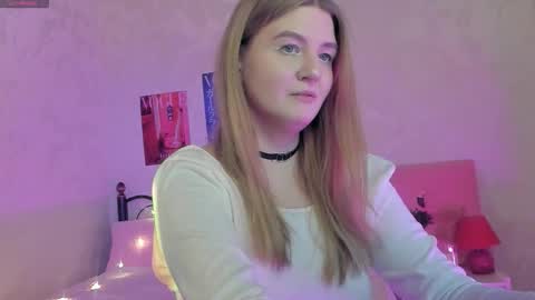 Snapshot of sherritate chatting on December 22, 5:37 am Sherri online show from December 22, 5:37 am