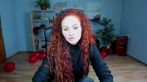 Snapshot of sherry_king chatting on February 16, 7:37 am Sherry King online show from February 16, 7:37 am
