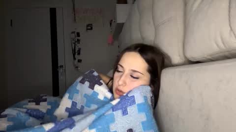 Lisa online show from January 9, 10:40 am