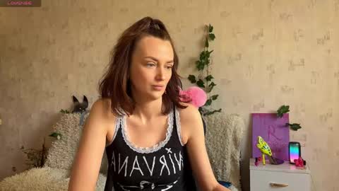 Snapshot of sheslike_firstlove chatting on April 26, 7:06 am Vanessa online show from April 26, 7:06 am