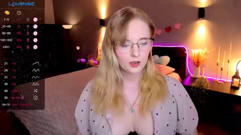 Hello guys my name is Aemilia online show from February 14, 8:44 am