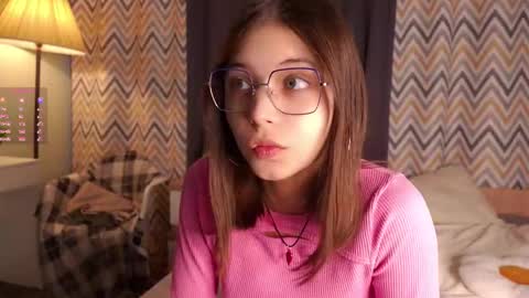 Iris online show from September 19, 11:11 am