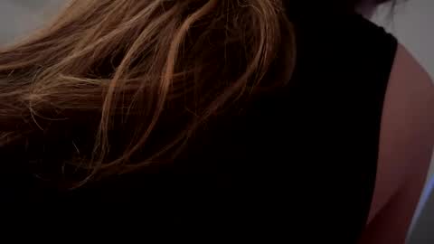 Snapshot of shida109 chatting on February 22, 12:12 am shida109 online show from February 22, 12:12 am