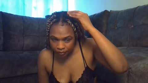 Snapshot of shiksmson chatting on November 28, 11:02 am shiksmson online show from November 28, 11:02 am