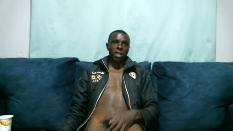 Snapshot of shikwekwe chatting on February 5, 10:12 pm Collorewamadeals online show from February 5, 10:12 pm