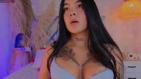 shimmer_lure online show from October 25, 8:03 pm