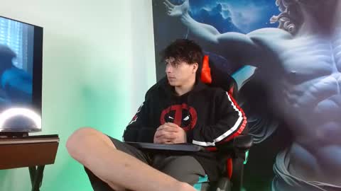 Snapshot of shinobi_grey chatting on January 3, 1:58 pm .. shinobi .. online show from January 3, 1:58 pm