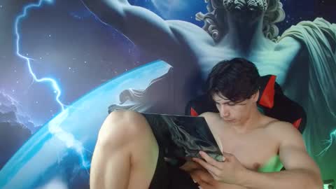 Snapshot of shinobi_grey chatting on January 28, 6:16 am .. shinobi .. online show from January 28, 6:16 am