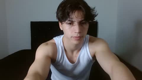 Snapshot of shinobi_grey chatting on February 15, 3:17 pm .. shinobi .. online show from February 15, 3:17 pm