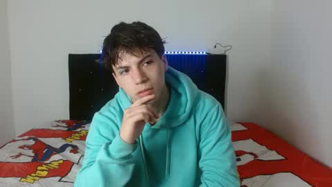 Snapshot of shinobi_grey chatting on March 4, 2:32 pm .. shinobi .. online show from March 4, 2:32 pm