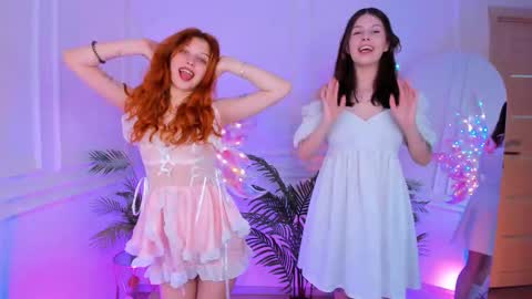 Snapshot of shiny_bell chatting on November 22, 2:05 pm Bell 3 Next broadcast online show from November 22, 2:05 pm