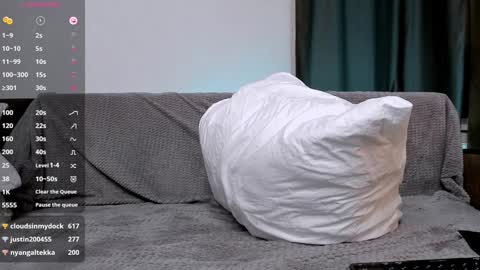 Snapshot of shinyjen chatting on January 26, 10:46 pm Jennifer  Streaming time online show from January 26, 10:46 pm