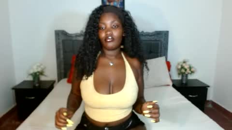 Snapshot of shiratie chatting on June 14, 5:48 pm Shirat online show from June 14, 5:48 pm