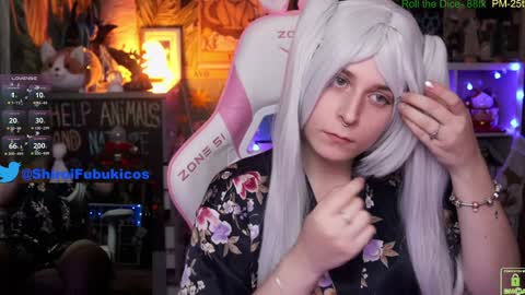 Im Lilu Rosenblum  Guys I have   ----Ill be glad to see you there online show from December 13, 6:38 pm