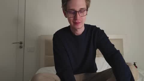 Matthew online show from March 20, 11:26 am