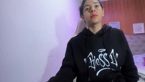 Shirley online show from February 3, 6:57 pm