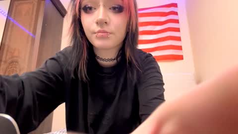 Luna online show from February 3, 8:36 pm