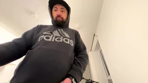 Shady online show from February 15, 10:50 pm