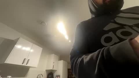 Shady online show from March 17, 8:45 pm