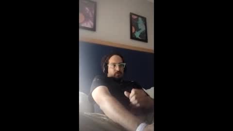 shmokeandmirrors online show from April 7, 4:40 pm