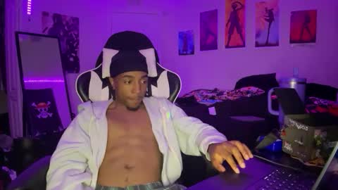 shoddybig online show from March 27, 2:28 pm