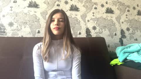 Snapshot of shondrareda chatting on March 30, 10:05 am Jules online show from March 30, 10:05 am