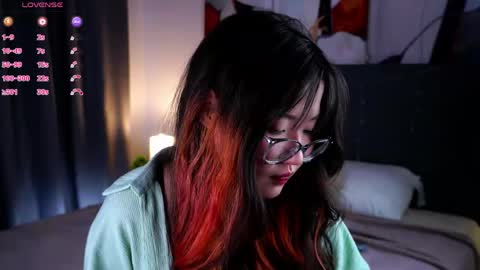 Naomi online show from May 11, 11:16 am