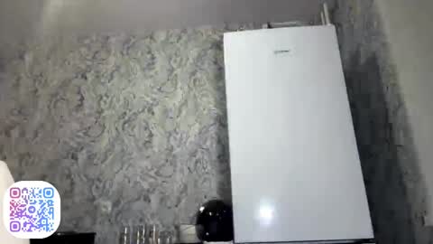 Snapshot of shonnalyssy chatting on April 11, 7:29 pm Your Shona online show from April 11, 7:29 pm