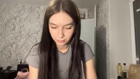 Snapshot of shonnalyssy chatting on April 15, 8:09 pm Your Shona online show from April 15, 8:09 pm