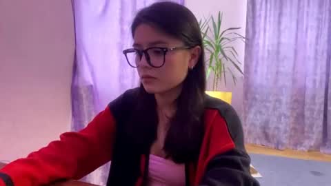 Marie online show from April 30, 12:22 pm