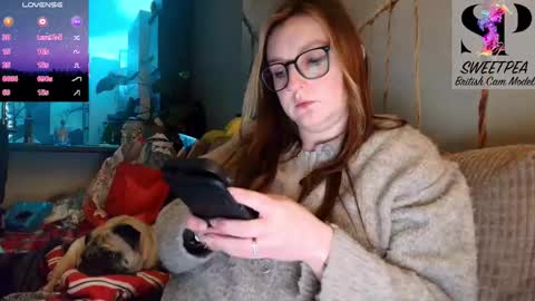 Snapshot of short_sweetpea chatting on March 8, 6:12 pm short sweetpea online show from March 8, 6:12 pm