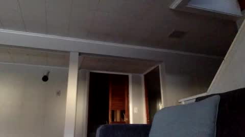 shortiesn40s online show from December 4, 8:17 pm