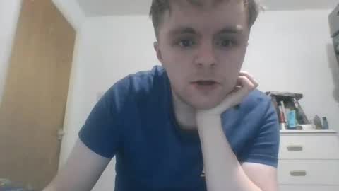 Snapshot of shortking717 chatting on February 1, 10:13 pm Ashton online show from February 1, 10:13 pm