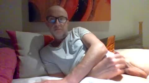 JJ online show from December 5, 9:17 pm