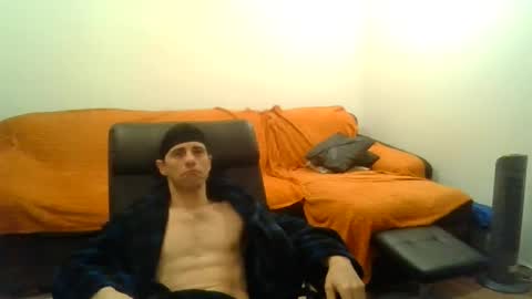 Snapshot of showherenow chatting on February 15, 7:16 am showherenow online show from February 15, 7:16 am