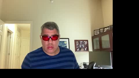 Chicago Guy online show from March 17, 3:44 am