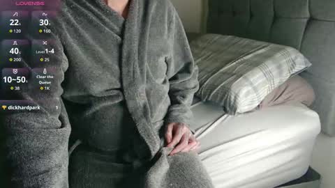 showofjay online show from December 23, 10:24 am