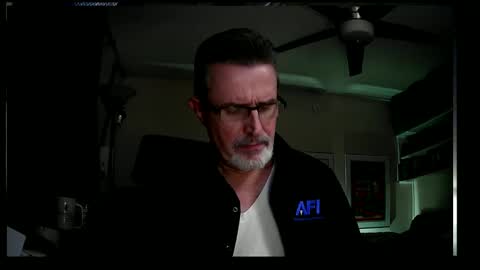 Snapshot of shrewtamer chatting on January 8, 3:40 am shrewtamer online show from January 8, 3:40 am