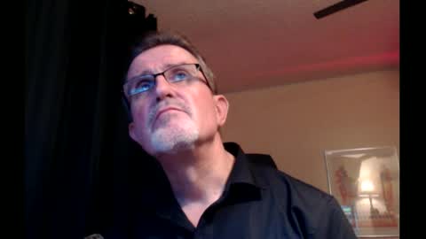 Snapshot of shrewtamer chatting on February 22, 2:17 am shrewtamer online show from February 22, 2:17 am