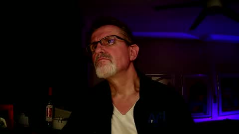 shrewtamer online show from October 2, 3:02 am