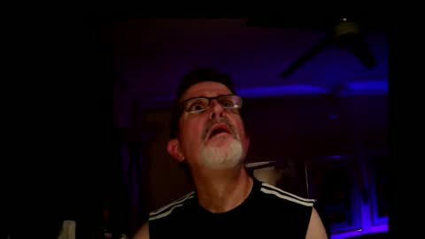 shrewtamer online show from October 23, 4:34 am