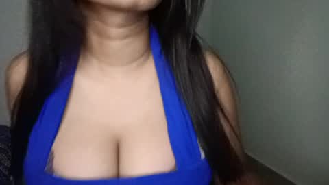 shreya_0 online show from April 1, 1:41 pm