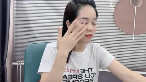 Hua yi online show from June 2, 1:07 am