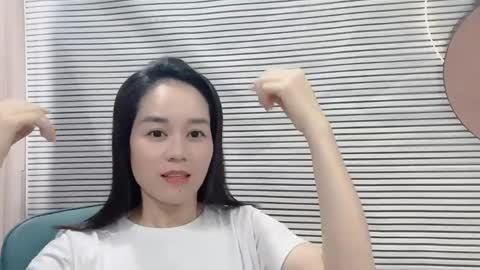 Hua yi online show from June 7, 1:32 am