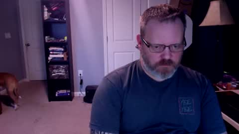 Snapshot of shughes740 chatting on April 30, 11:42 pm shughes740 online show from April 30, 11:42 pm