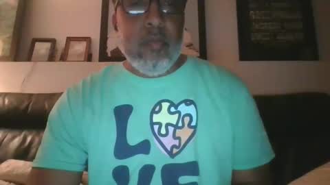 SHY333 online show from April 13, 6:52 am