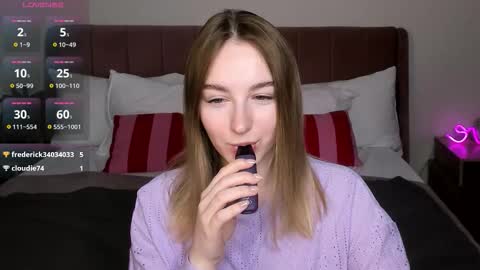 Polly online show from March 8, 12:08 am